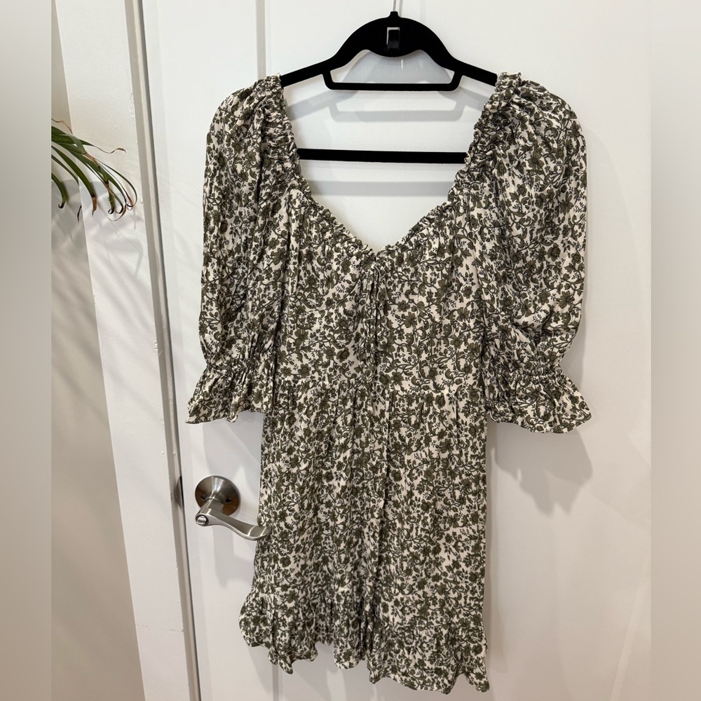 Floral Puff Sleeve Dress